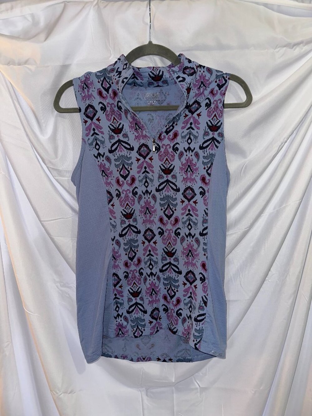 Dover Saddlery sleeveless top, size Small,  ¼ zip, blue/purple
